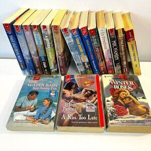 Lot of 17 "Harlequin Super Romance" Paperback Novels - Good condition!